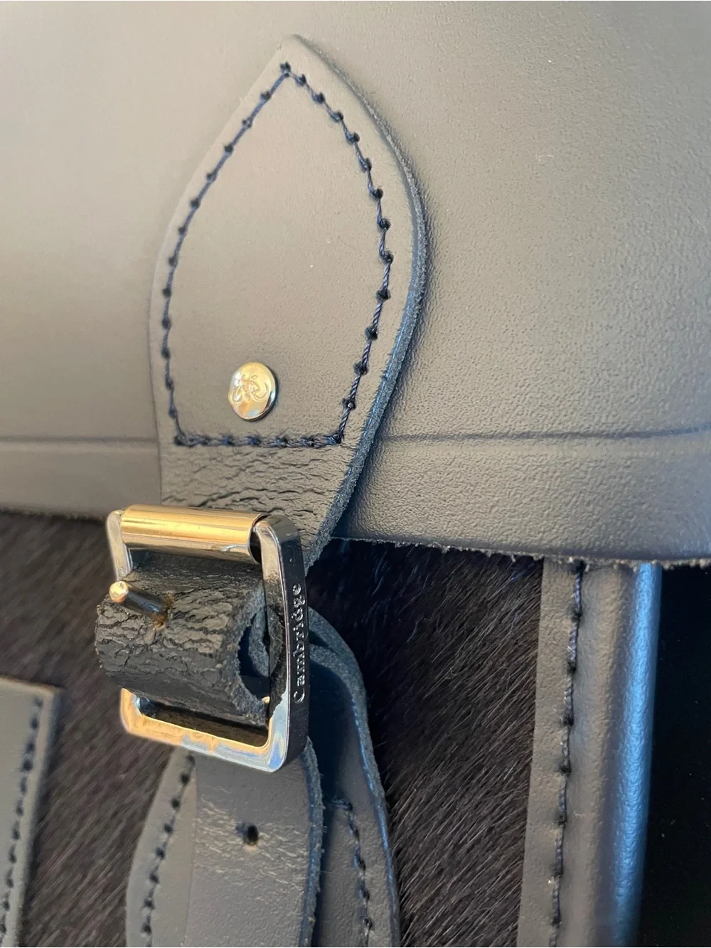 🇬🇧 The Cambridge Satchel Company-Black Leather and Calf Skin Messenger Bag